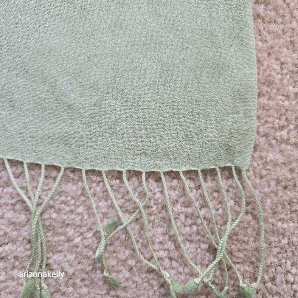 John Hanley 100% Wool Lightweight Scarf Gradient Green - Picture 6 of 12